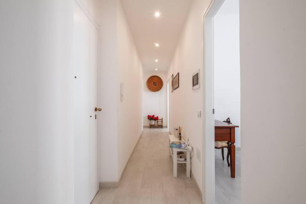 Casa Ofride -Centro-Poetto 10 Min-Wi-Fi-Netflix Lejlighed Cagliari Eksteriør billede