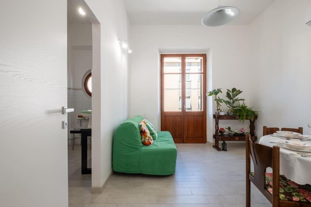 Casa Ofride -Centro-Poetto 10 Min-Wi-Fi-Netflix Lejlighed Cagliari Eksteriør billede
